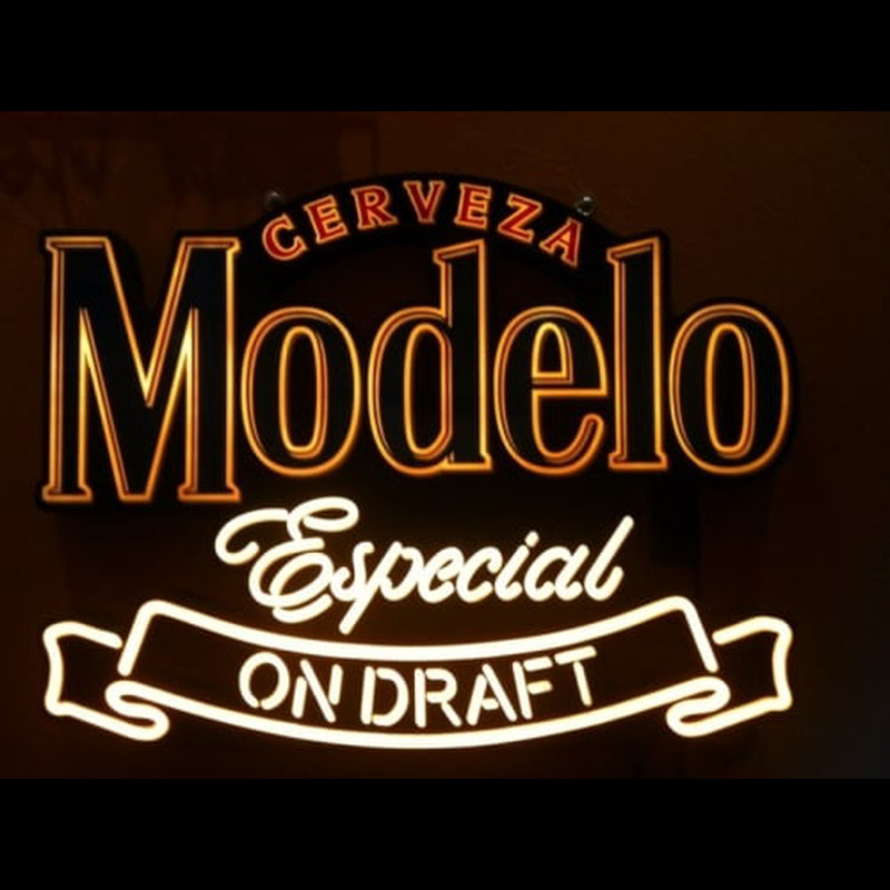 Cerveza Modelo Especial Neon Sign