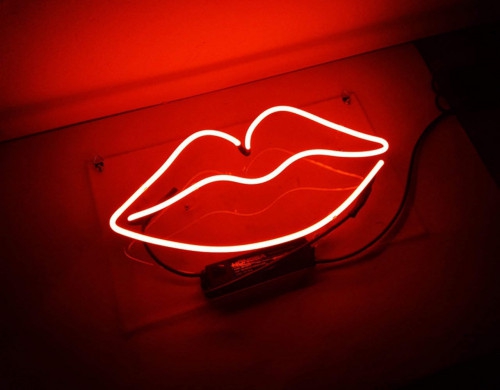 Lips Neon Sign